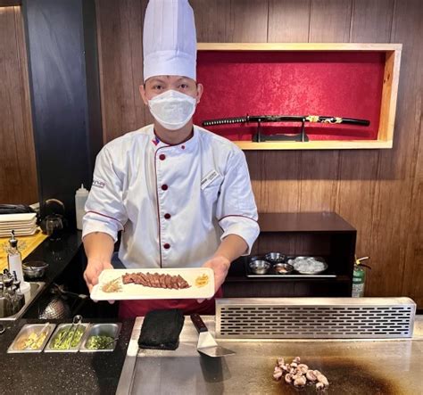 Teppanya Launches Super Premium Unlimited Madness Menu at Its Ne.